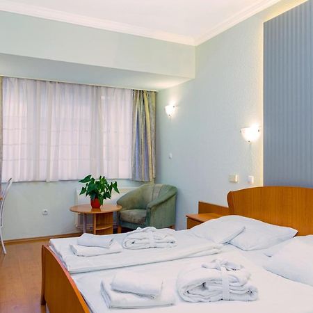 Aqua Blue Hotel Hajdúszoboszló Eksteriør billede
