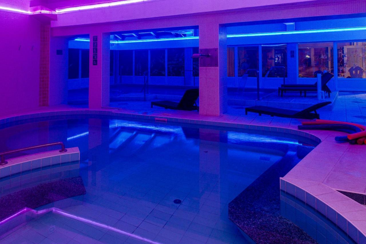 Aqua Blue Hotel Hajdúszoboszló Eksteriør billede